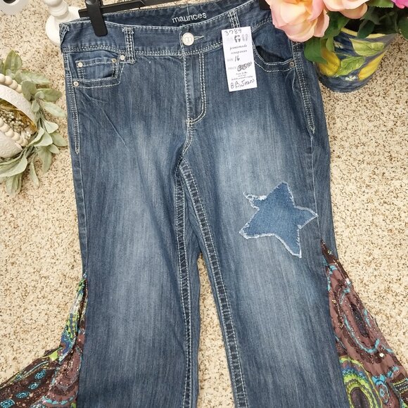 3789 Size 16 Upcycled Maurices Bleach Dyed Bell-Bottom Jeans. - Picture 4 of 7
